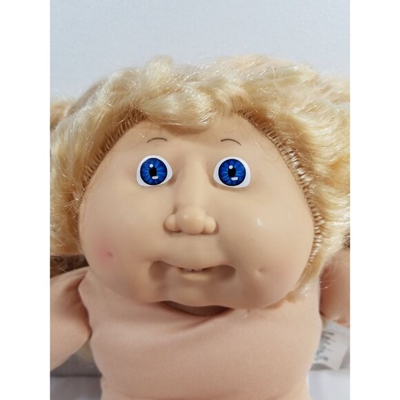 Cabbage Patch Kids Doll Blonde Cornsilk Hair Blue Eyes Bottom Teeth 1983 vintage - Picture 2 of 10